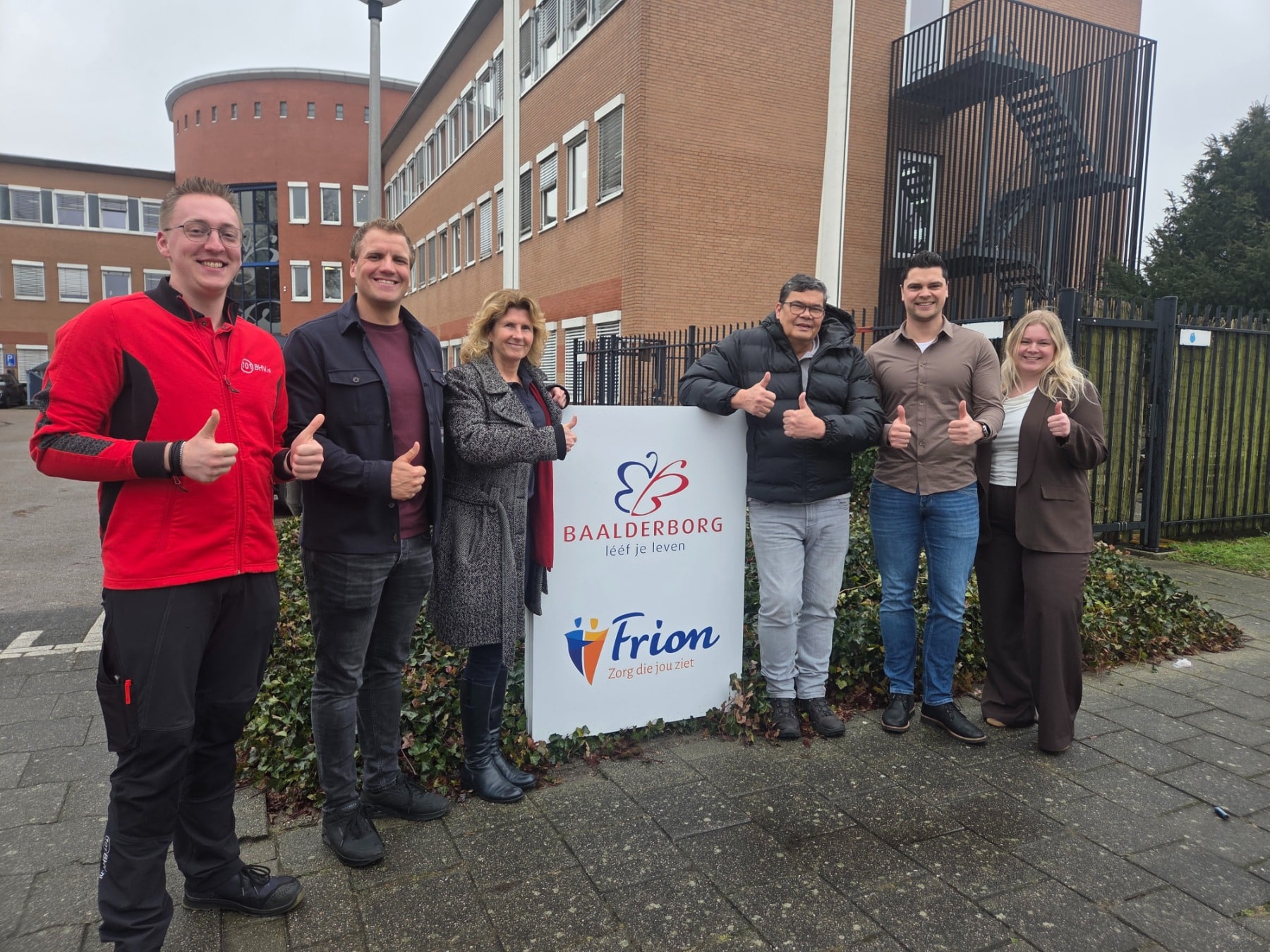 Groepsfoto 101bhv.nl En Noabij